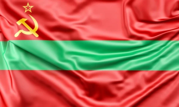 Приднестровье - непризнанное государство на востоке Молдовы. Вы должны не дать ему распасться и сохранить государство. Сможете ли вы это сделать? Попробуйте!