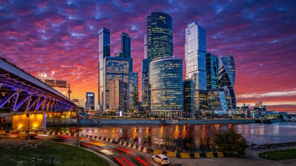 Выбери город из постсоветского пространства, который тебе по душе, в котором тебе было бы наиболее комфортно и интересно. 