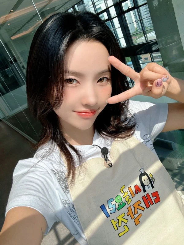 ᶻ 𝘇 𐰁 Soyeon, Соён, 소연 ᶻ 𝘇 𐰁 Soyeon, Соён, 소연