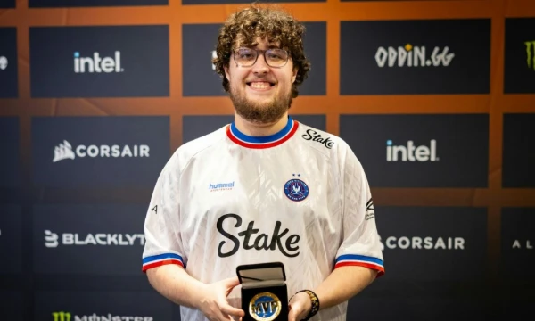 Собрал список из 64 лучших игроков в истории Counter-Strike 2. Выбери самого сильного из них. Турнир актуален на конец апреля 2026 года