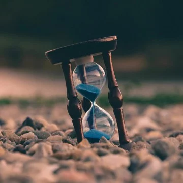 Смысл есть везде, даже там где его нет, надо просто подумать