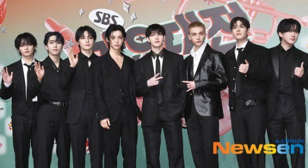 В этом тесте, ты узнаешь насколько хорошо ты знаешь stray kids, результат будет в процентах. Всего будет 28 вопросов, 20 о группе, 8 об участниках.Удачи и приятного прохождения 🍀!