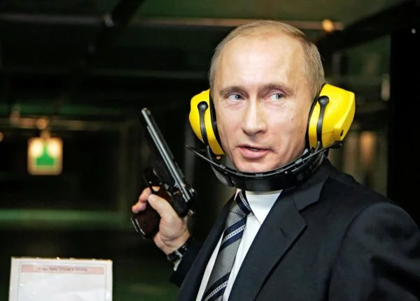 Выбери самого крутого Путина!