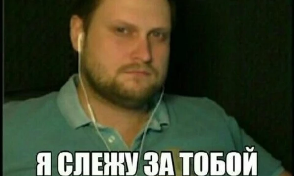 Вы, Кепочка из игры Мисайд, вам написал жиробас Куплинов и предложил сходить на свидание, вы, конечно же из жалости согласились, ваша задача выжить.