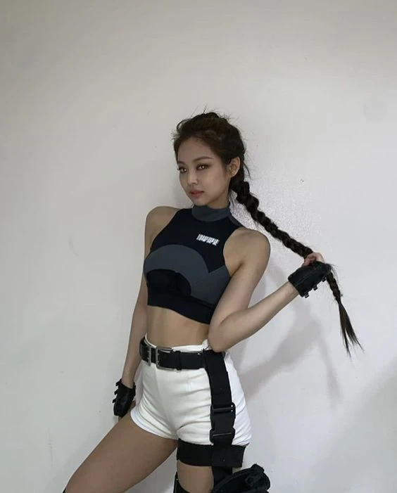 Первая причёска: Длинная коса. Дженни из Blackpink Первая причёска: Длинная коса. Дженни из Blackpink
