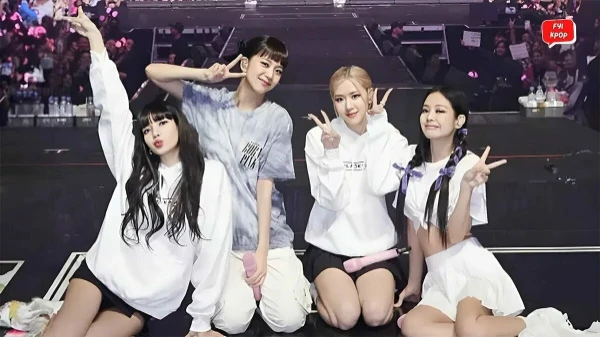 Угадай участниц Blackpink по губам за 50 секунд