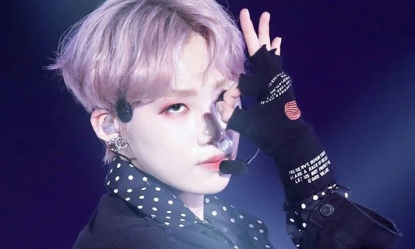 Песни в k-pop отличаются, не только отличным звучанием, но и сложными хореографиями, поставленными к ним. Проверьте как хорошо вы знаете танцы любимых исполнителей, в этом тесте)