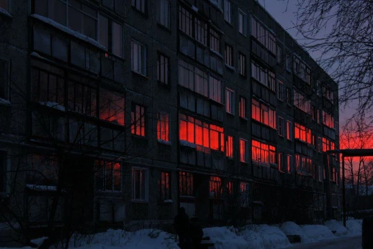 Эстетика панелек в зимнее время. Приятного прохождения!