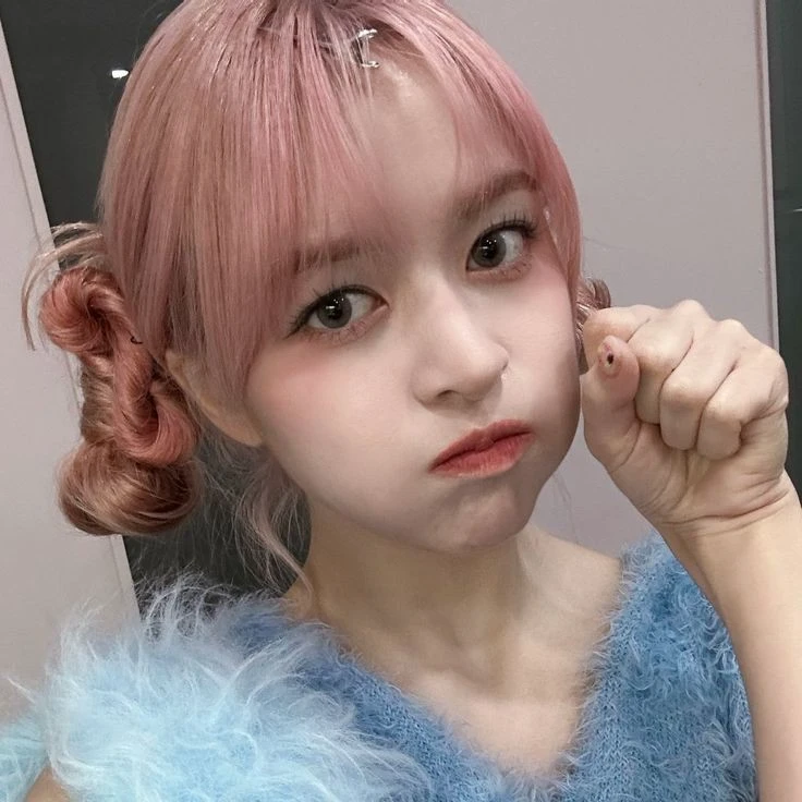 Ну как вам сказать... опять Лили Ну как вам сказать... опять Лили