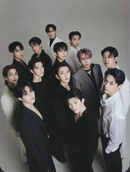 В тесте представлены участники BTS, SEVENTEEN, STRAY KIDS, ТХТ, ЕХО и другие. Давайте выберем самого красивого айдола)