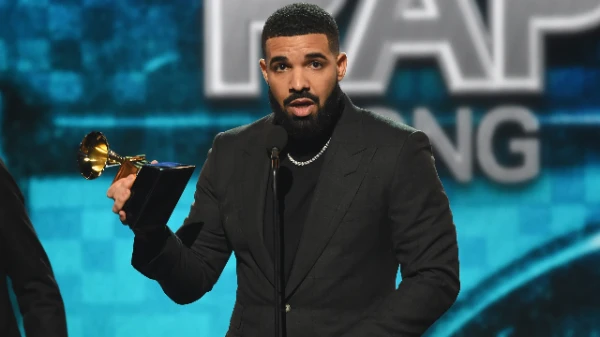 Продолжение предыдущего теста про Grammy, однако на этот раз вам предстоит выбрать лучшую песню, а не альбом. (Автор - Песня)