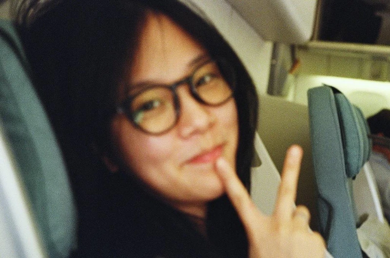 나는 여기저기 다니며.. 일하고있다오... 자주못와서 얼굴 까먹을뻔했지? 흐흐 미안하오..열심히준비즁 (Я хожу туда-сюда... Работаю...Вы почти забыли мое лицо, я ведь не часто сюда приходила, не так ли? Мне жаль..Трудная подготовка) 나는 여기저기 다니며.. 일하고있다오... 자주못와서 얼굴 까먹을뻔했지? 흐흐 미안하오..열심히준비즁 (Я хожу туда-сюда... Работаю...Вы почти забыли мое лицо, я ведь не часто сюда приходила, не так ли? Мне жаль..Трудная подготовка)