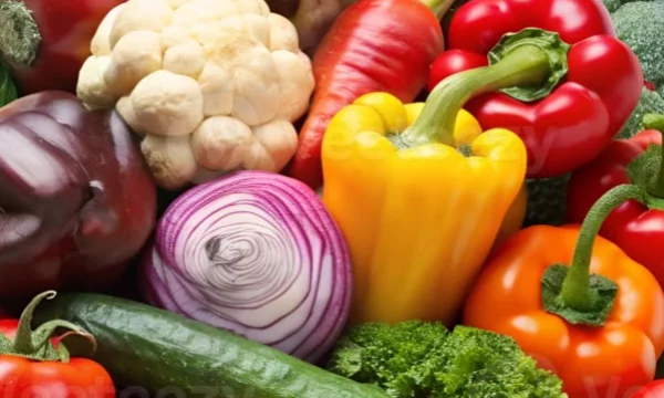 Выбери лучший овощ, который, по твоему мнению, является самым вкусным. Можешь выбирать по внешнему виду - никто не запрещает! P.S: невозможно уместить ВСЕ овощи, так как их более 1200. 