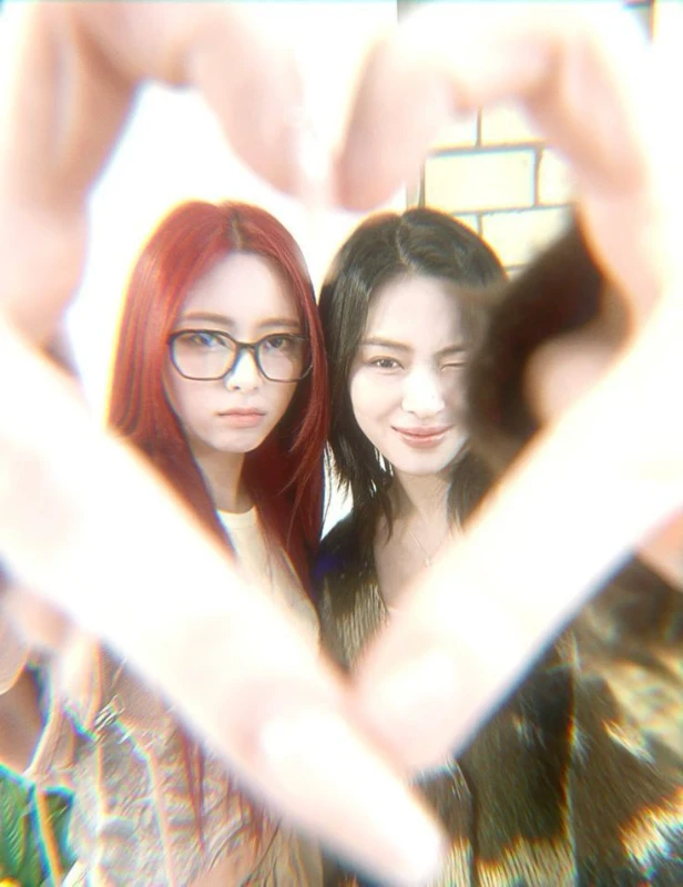 👋🌹 👋🌹