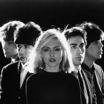 Турнир из наиболее популярных треков группы Blondie.