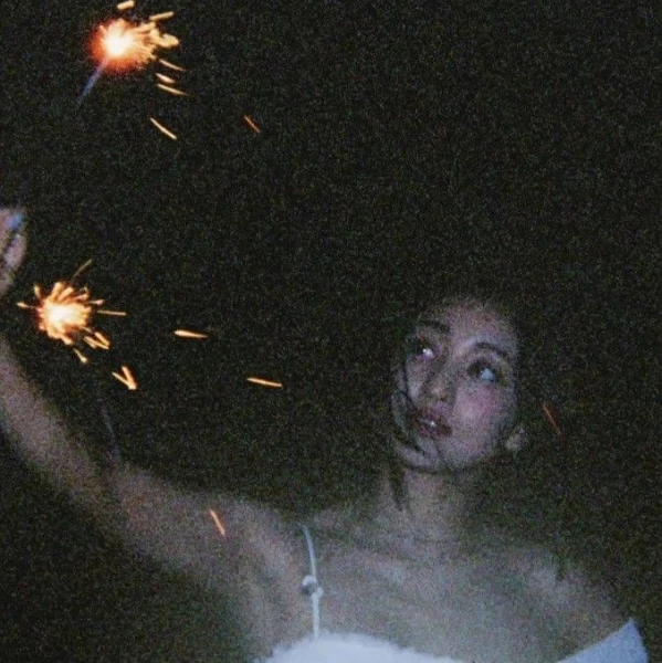 В тесте предоставлены мои самые любимые k-pop песни. Но какая из них окажется больше всего вам по душе? (МГ, ЖГ и соло)