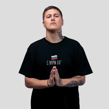 Вторая часть разных вселенных, твой выбор, за тобой, кто лучше