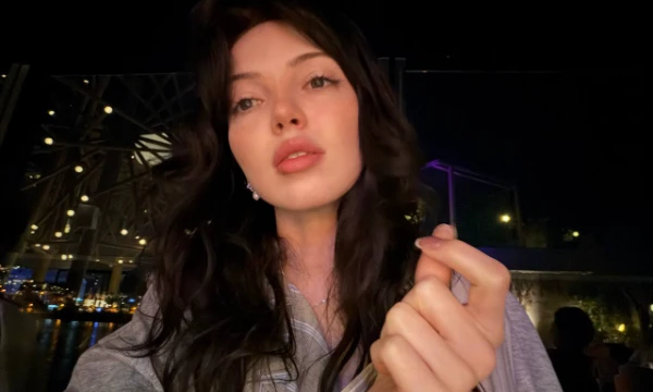 Что бы вы сделали со стримершой By_owl 😈
