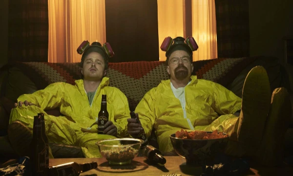 Фильмы и сериалы - 2 разных мира внутри вселенной кинематографа. Я взял топ 16 фильмов и сериалов с Кинопоиска, чтобы вы выбрали среди них лучший. 