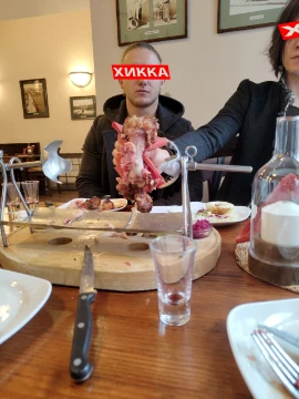 Второй раунд кулинарного поединка — вы просили добавки, и вы её получили! Правила прежние: перед вами фото шедевров мировой кухни, и только один фаворит дойдет до финала.