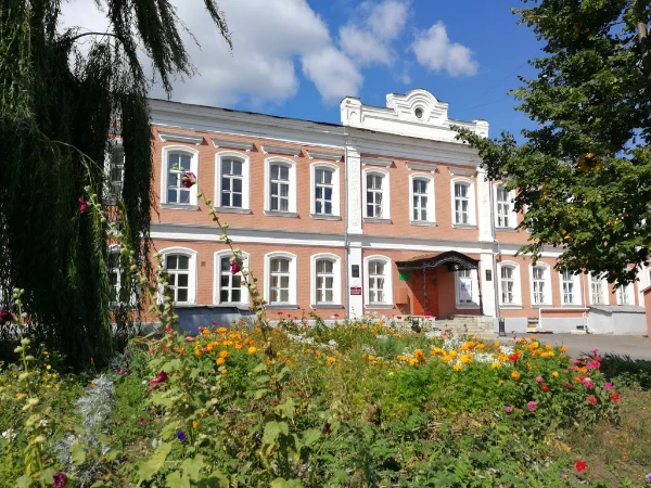 многие в школьном возрасте говорят "школа в жизни не  пригодится ", выбери  предмет который поистине пригодился в жизни 