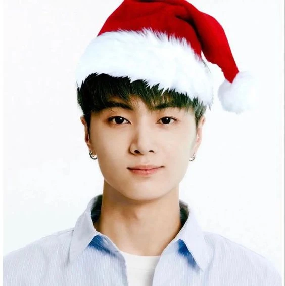 О том, как k-pop повлиял на мой 2023 год, а также мои успехи в этой сфере💓 О том, как k-pop повлиял на мой 2023 год, а также мои успехи в этой сфере💓