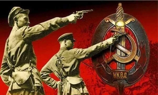 Ощути себя в шкуре главы ВЧК, ОГПУ и НКВД СССР. Верши судьбы людей и выноси справедливые наказания. Стань щитом и мечом революции и пробей себе дорогу в теплые кабинеты.