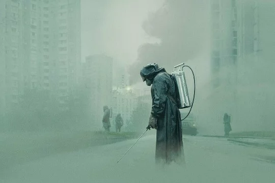 Выберете любимый сериал,вышедший  в 2011-2022 и ставший культовым,покорив сердца фанатов)
