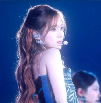 Тут будут (G)I-dle, Stray kids (простите, из мг я шарю только за них) , Aespa, Ive, Itzy, Twice, Babymonster, Illit, New Jeans (NJZ), Nmixx, Blackpink, X:in и KiiiKiii