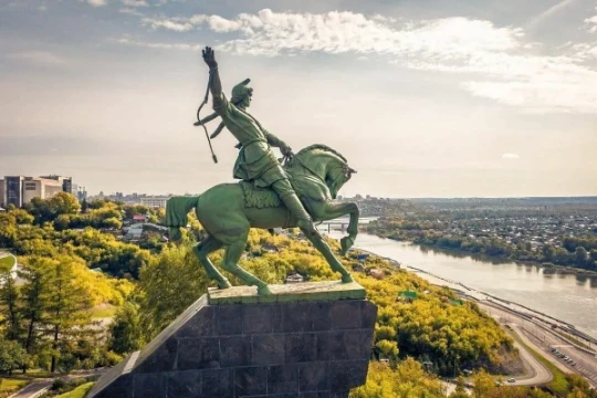 Собрал достопримечательности из городов России, предлагаю выбрать самую интересную, красивую и впечатляющую. 