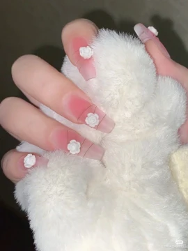 Идеи маникюра на весну(⁠✿⁠ ⁠♡⁠‿⁠♡⁠)