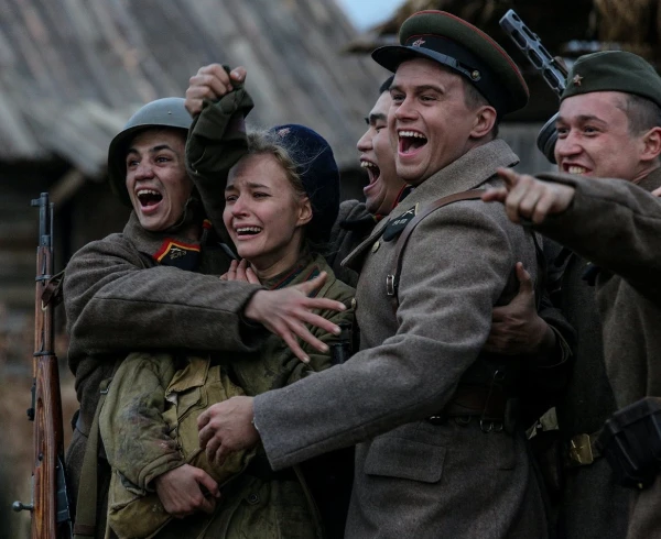 Выберите, по вашему мнению, лучший военный фильм.