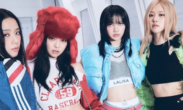 Проверьте знание по группе BLACKPINK!! 

Не забывай участником!!

(Монобан Лалиса,Ким Джису, Ким Дженни Пак чеён,)