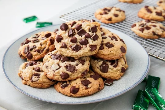 Здесь вы можете выбрать самое вкусное печенье! Будете вы им закусывать, запивать чай или просто жрать что бы жрать неважно, главное какое печенье вы выберете.