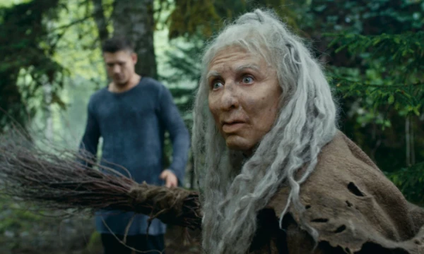 Мюзиклы, фильмы и сериалы схожи с тем, что персонажей там играют реальные актёры. Отношение к персонажу во многом зависит от игры актёра, его харизмы. У кого же получилось лучше всего? 