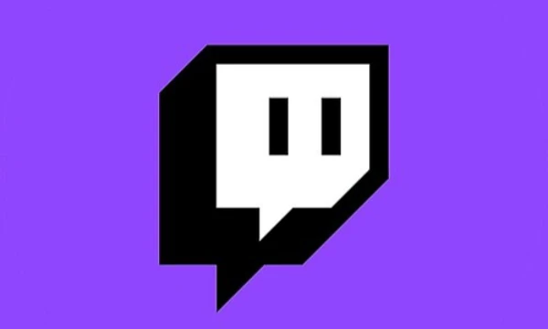 В подборку включены крайне известные и менее популярные стримерши Twitch. Выбери своего фаворита и продвинь в топ!