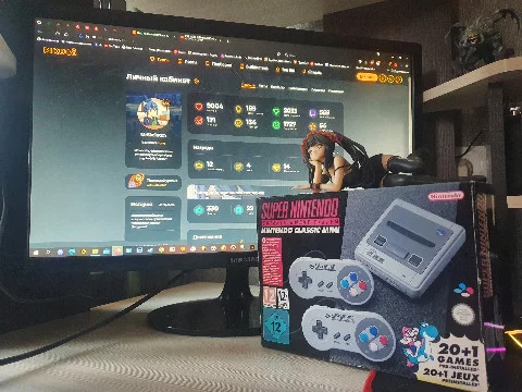 Принял эстафету по играм детства. Так как у меня есть олдскул приставка (SNES mini) решил сфоткать в живую мои игры этой консоли (с Денди и Сеги). Поехали!