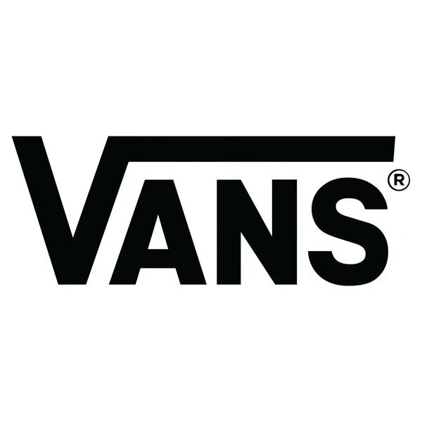 В этом тесте ты выберешь свою любимую пару обуви от бренда Vans. (Смотрите и на силуэт, и на расцветку)