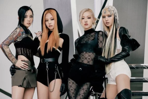 Давай придумаем новый камбэк для BLACKPINK!💗