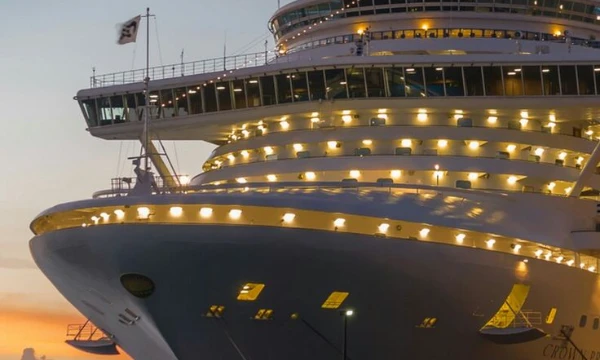Вы отправляетесь в круиз на современном огромном круизном лайнере Costa Concordia - гордость Италии. Вы не знаете, чем обернется это, казалось бы идеальное путешествие, и кем окажется капитан судна. 