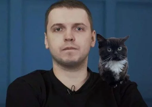 Так и хочется щелбана по ушку прописать.
Турнир с такой идеей уже есть: https://pikuco.ru/tests/17667/ Так что я пытался не повторять варианты