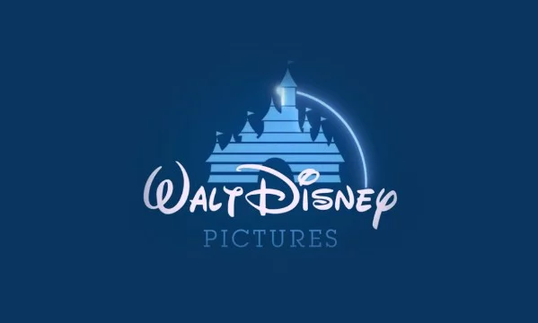 В этом тесте мы узнаем чьи мультфильмы лучше Disney или DramWorks, собрал 32 мультфильма из каждой студии, посторался собрать самые хитовые фильмы.