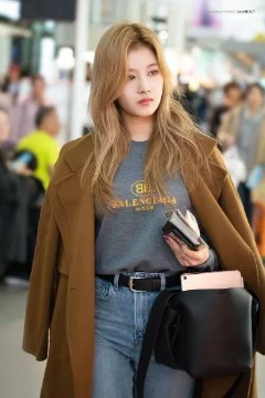 Twice.Sana