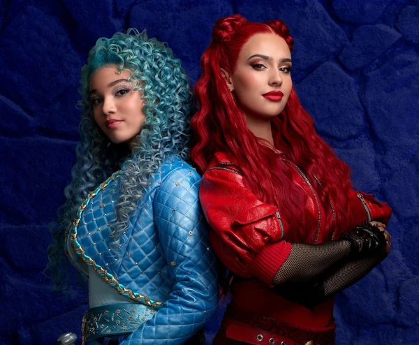 Недавно на Disney+ вышла новая часть - Наследники: The Rise of Red. В этом турнире собраны все песни из фильмов (+2 из промо).

P.S. если не знаете все песни наизусть, то лучше включите VPN