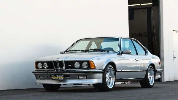 Выбираем самый лучший и самый красивый автомобиль из модельного ряда BMW