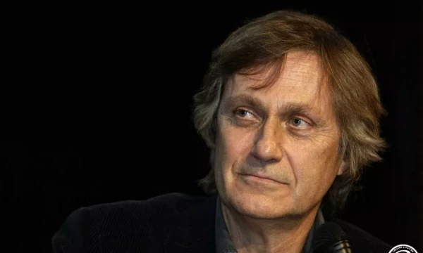 шведский кинорежиссёр, трёхкратный номинант на премию «Оскар». Двухместный номинант на премию Берлинский кинофестиваль