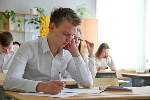 Тест Спиши на контроше по матеше