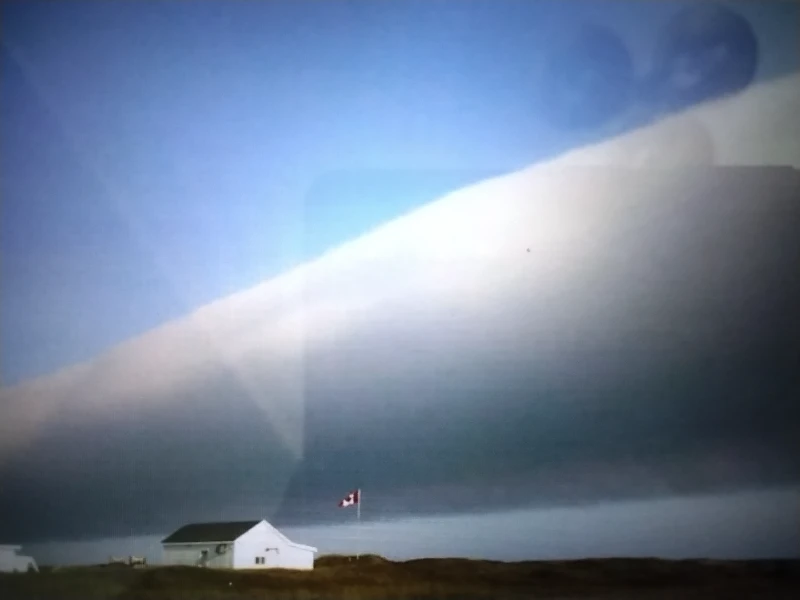 Облако-рулон. Источник: Sable Island Institute Облако-рулон. Источник: Sable Island Institute
