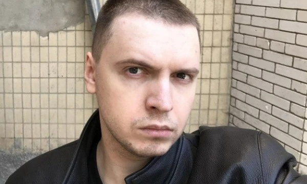 Выберите человека в историии , с наимощнейшей аурой 