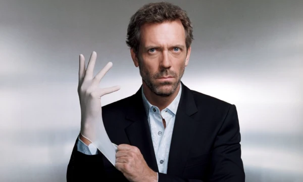 Настало время выбрать лучший сериал из вышедших в 2003-2004 годах. 2004 год стал особенно урожайным на годные и культовые сериалы